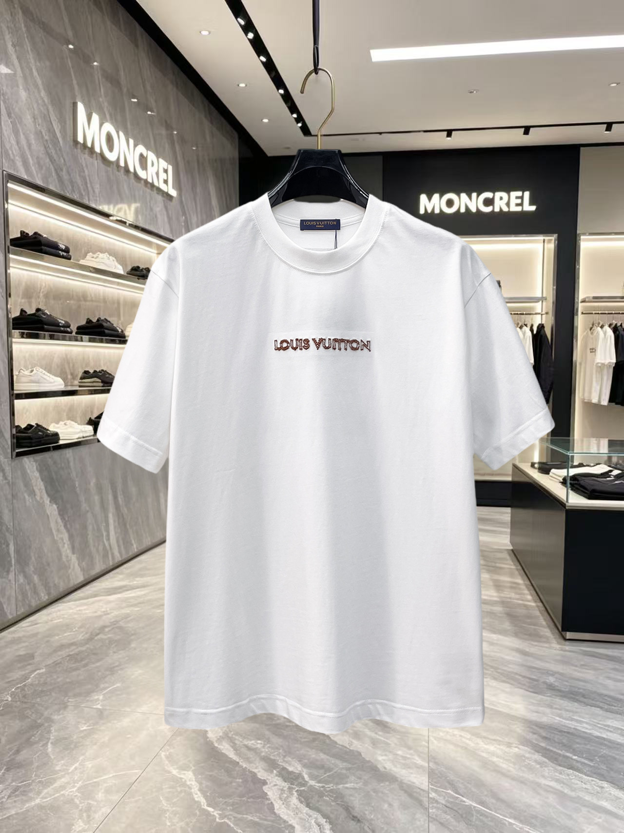 short sleeves